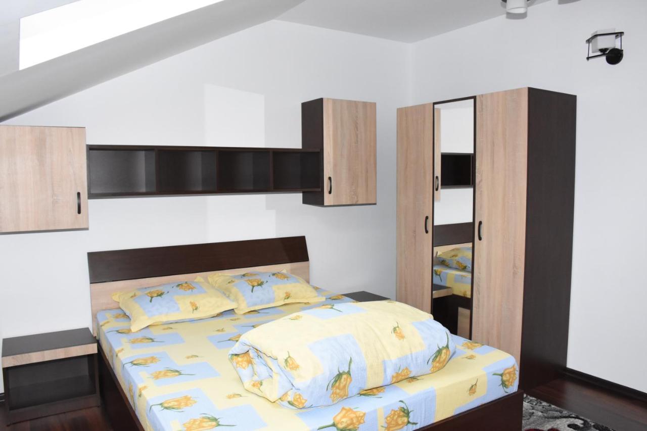Hotel Apartament Eldya Comfort&Suites Predeal Exterior photo